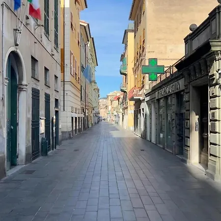 Via Chiappori Sestri Ponente - Happy Апартаменты *