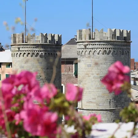 Via Chiappori Sestri Ponente - Happy Апартаменты *